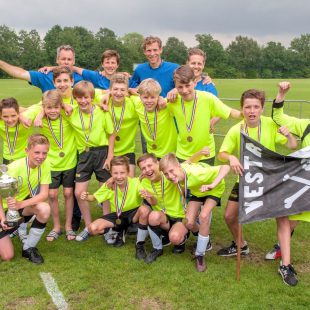 JO13-1 SDDL/vvRavenstein Kampioen districtsbeker Zuid 2
